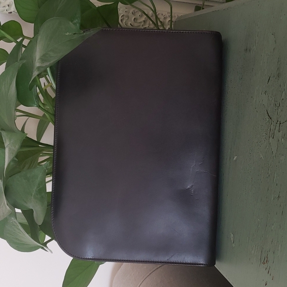 Vintage 90s Salvatore Ferragamo Gancini Clutch Crossbody Bag - Picture 6 of 12